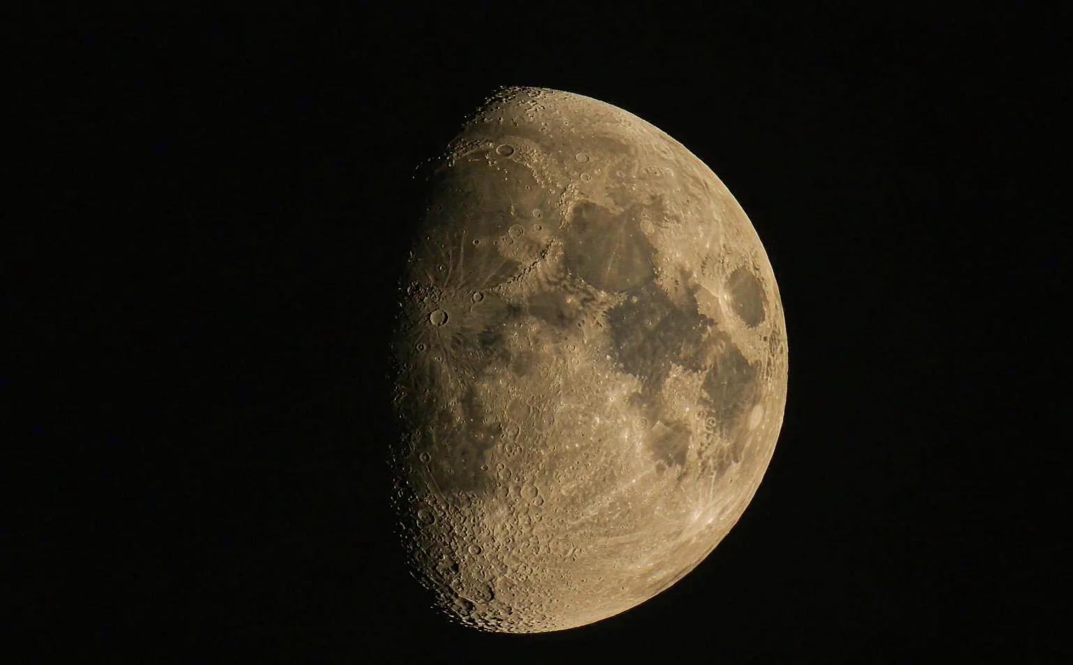 La Luna al primo quarto